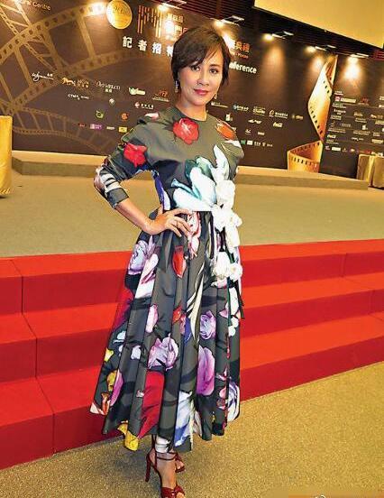 >2025年新澳门和香港天天免费精准大全,全面释义、解释与落实与警惕虚假宣传